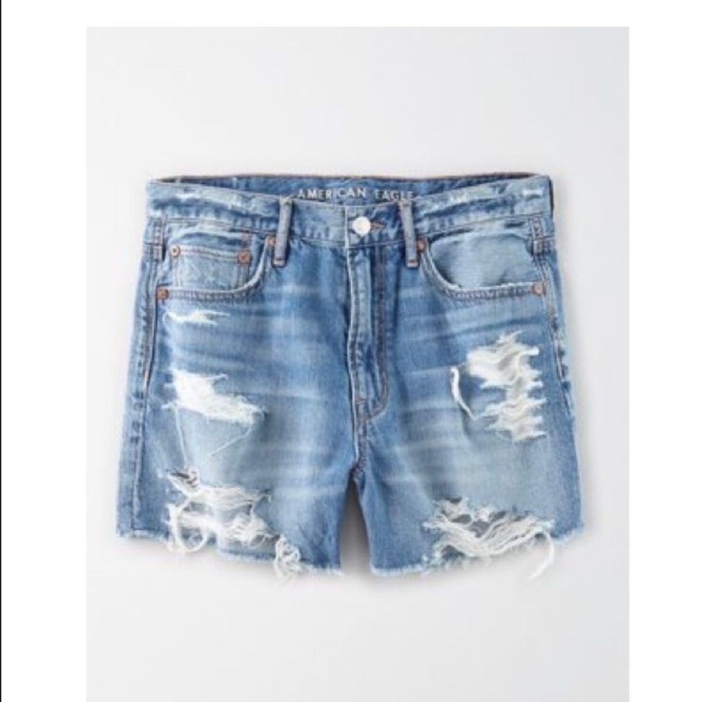 American Eagle Denim 90’s Boyfriend Short